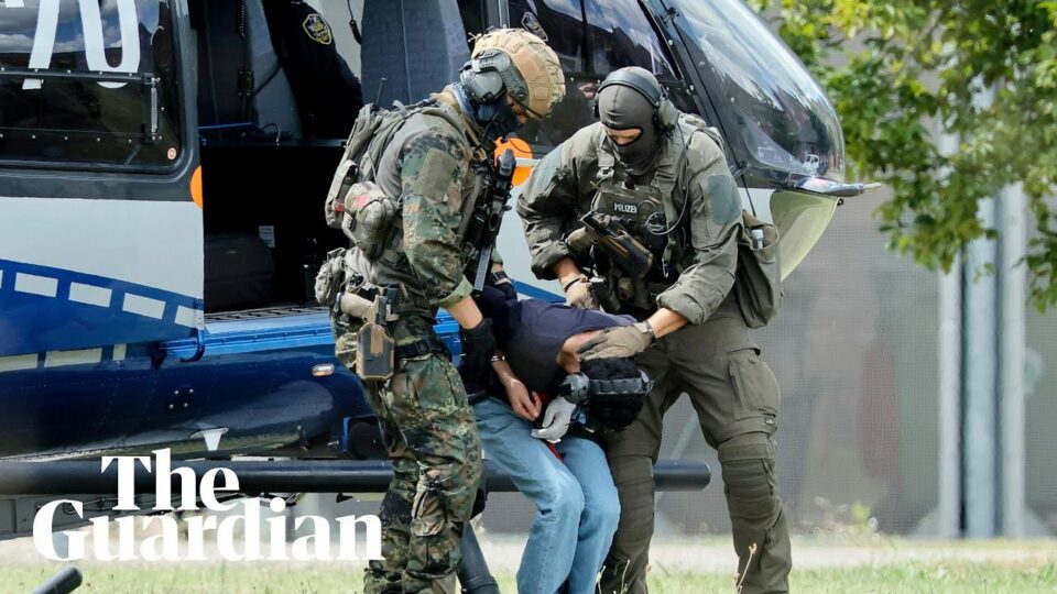 Suspect in German stabbing attack brought to Karlruhe prosecutor’s office – video