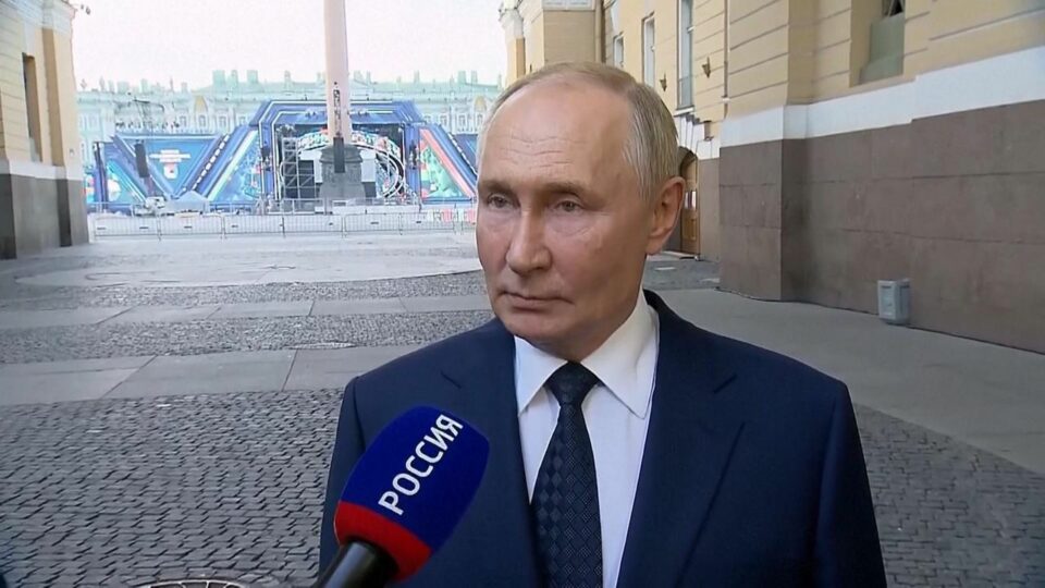‘Ukraine must defend itself’: Washington leaders dismiss Putin’s war talk