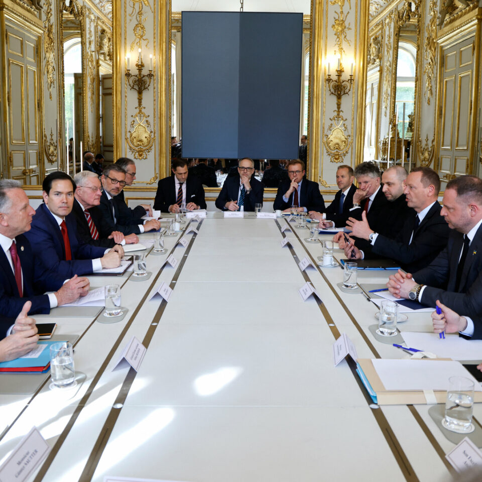 Russia-Ukraine war live: Rubio threatens to walk away from peace talks as outline of US minerals deal revealed