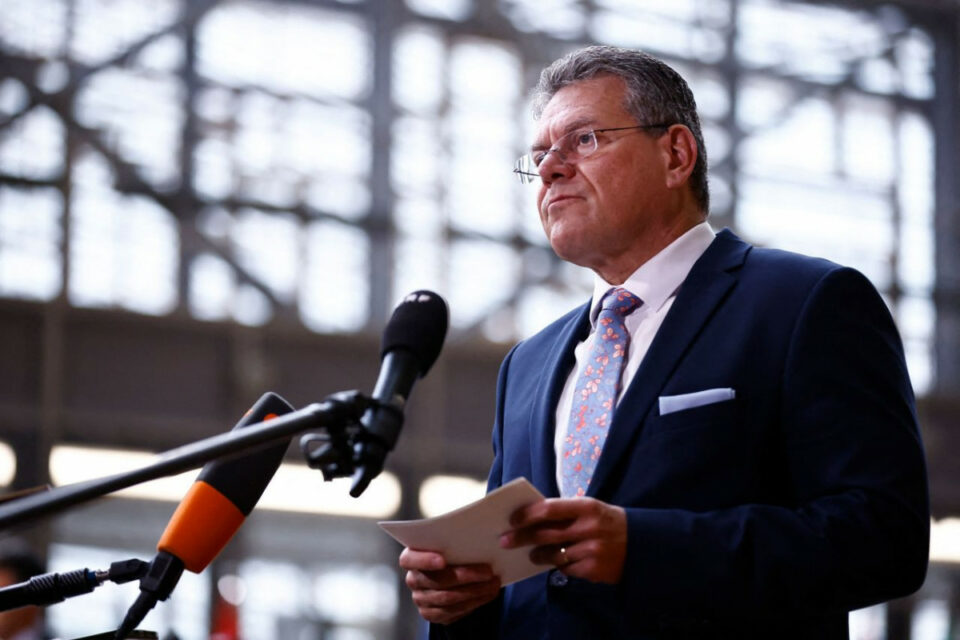 Any trade deal with US must be based on ‘respect not threats’, says EU commissioner