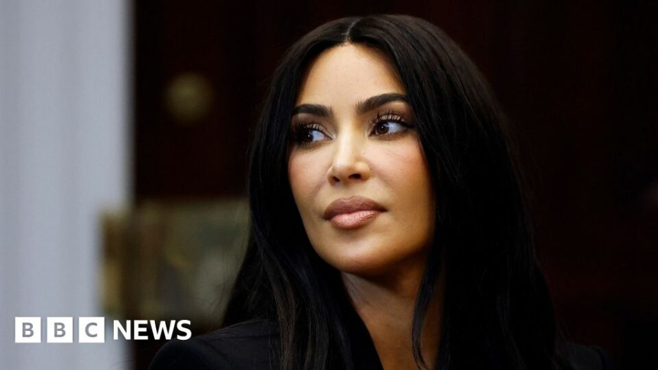 Kim Kardashian ‘in serious terror’ when robbers entered suite, court told