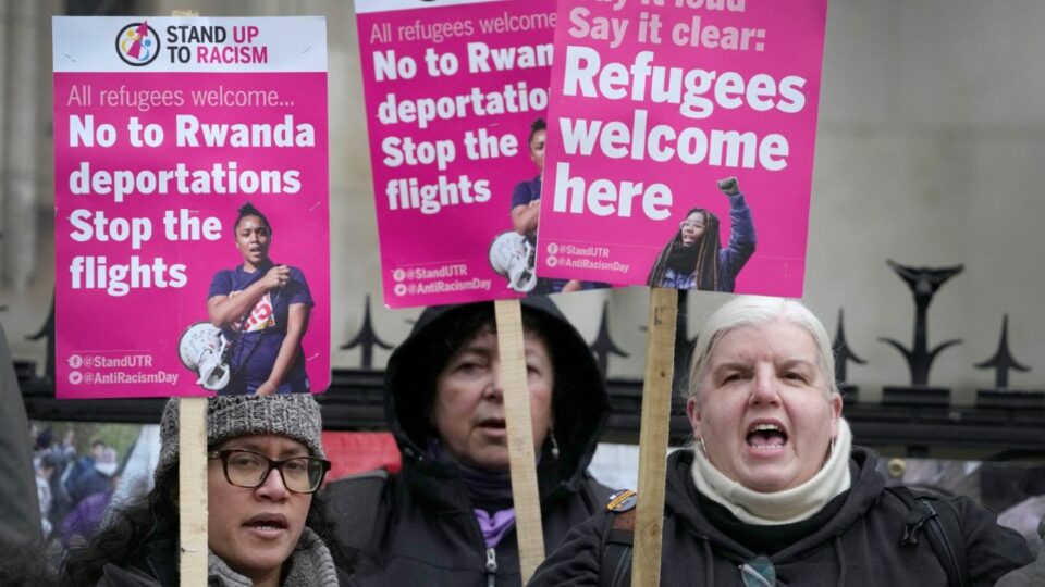 UK faces legal challenge over asylum seekers’ deportations to Bulgaria