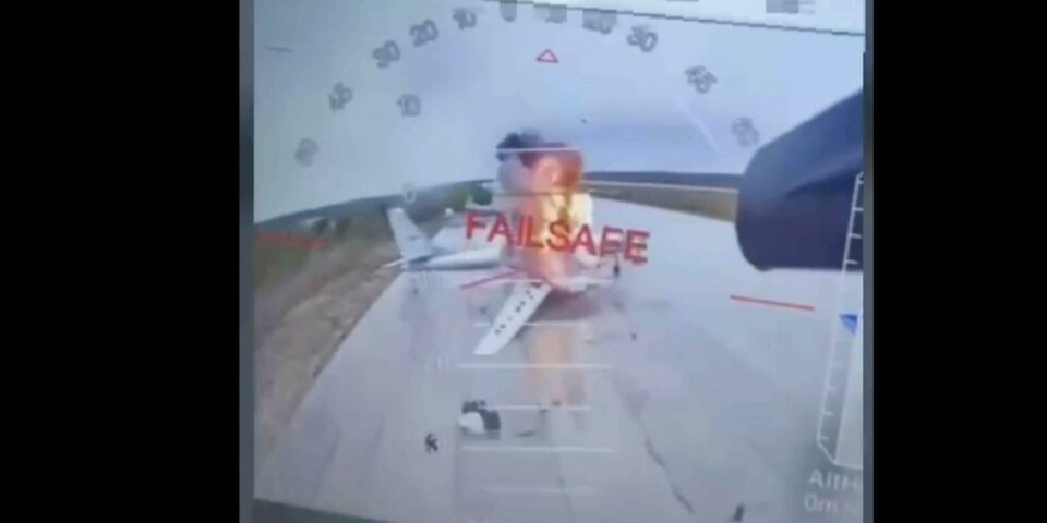 Ukraine releases dramatic FPV footage of drone attack on Russian airbases – video