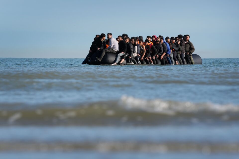 France and UK expected to announce joint plan on small boat crossings